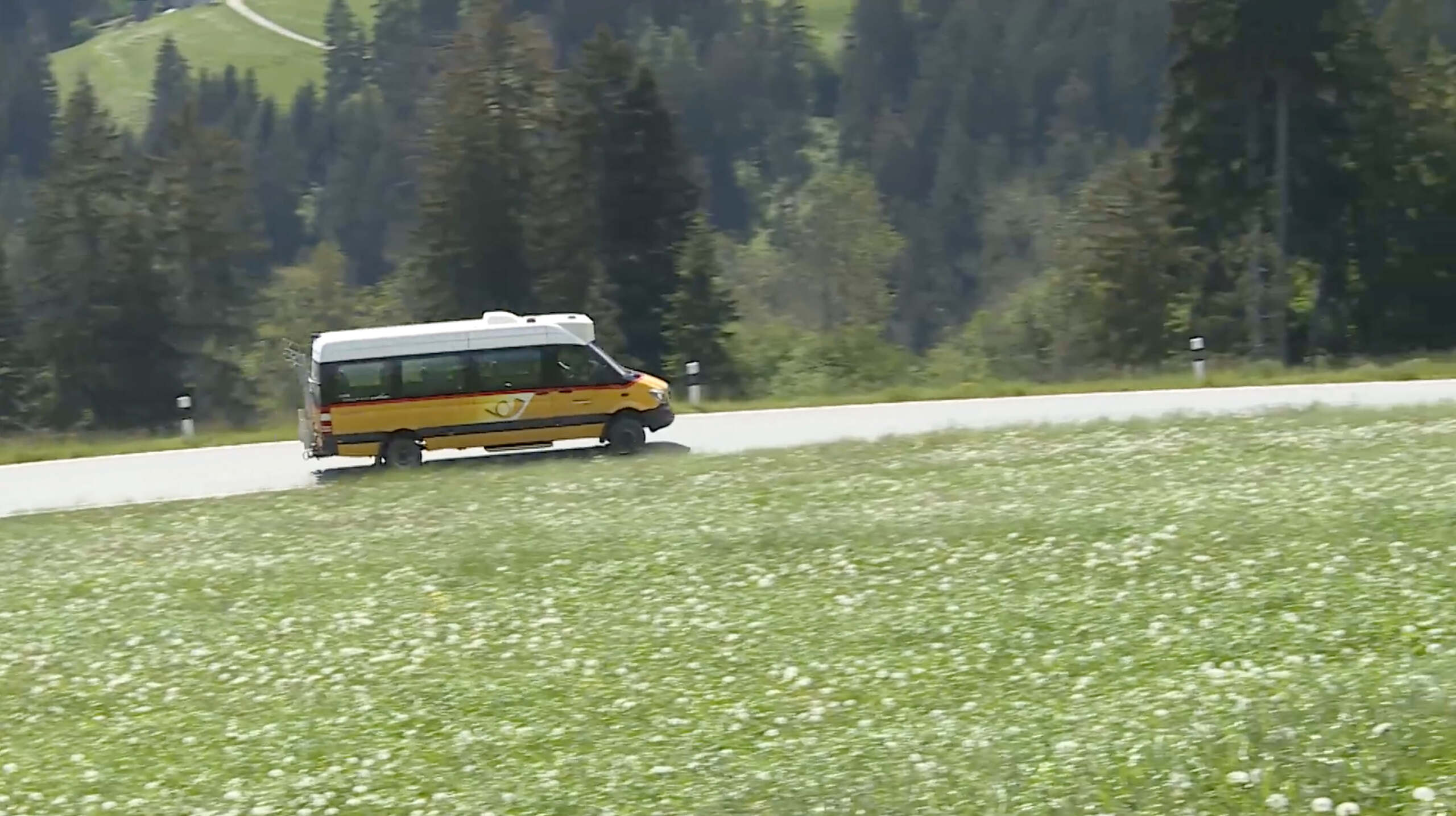 Bergregionen fördern: Busalpin im Einsatz für touristische Ausflugsziele